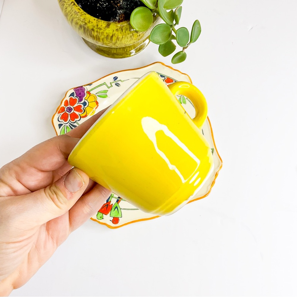 Vintage Art Deco Grimwades Bone China Floral Saucer With Yellow Mug - Picture 3 of 9